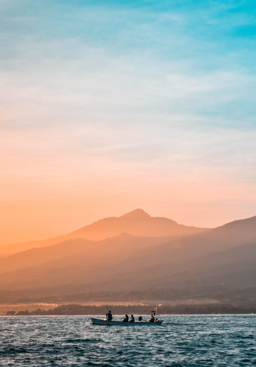 kenny-febrian-nR1dI28cH58-unsplash_Easy-Resize.com