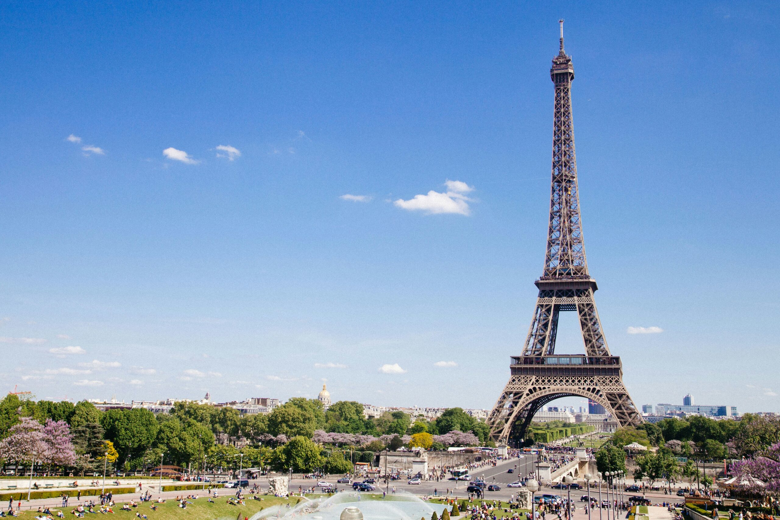 Torre Eiffel em Paris, cidade de embarque do Venice Simplon-Orient-Express